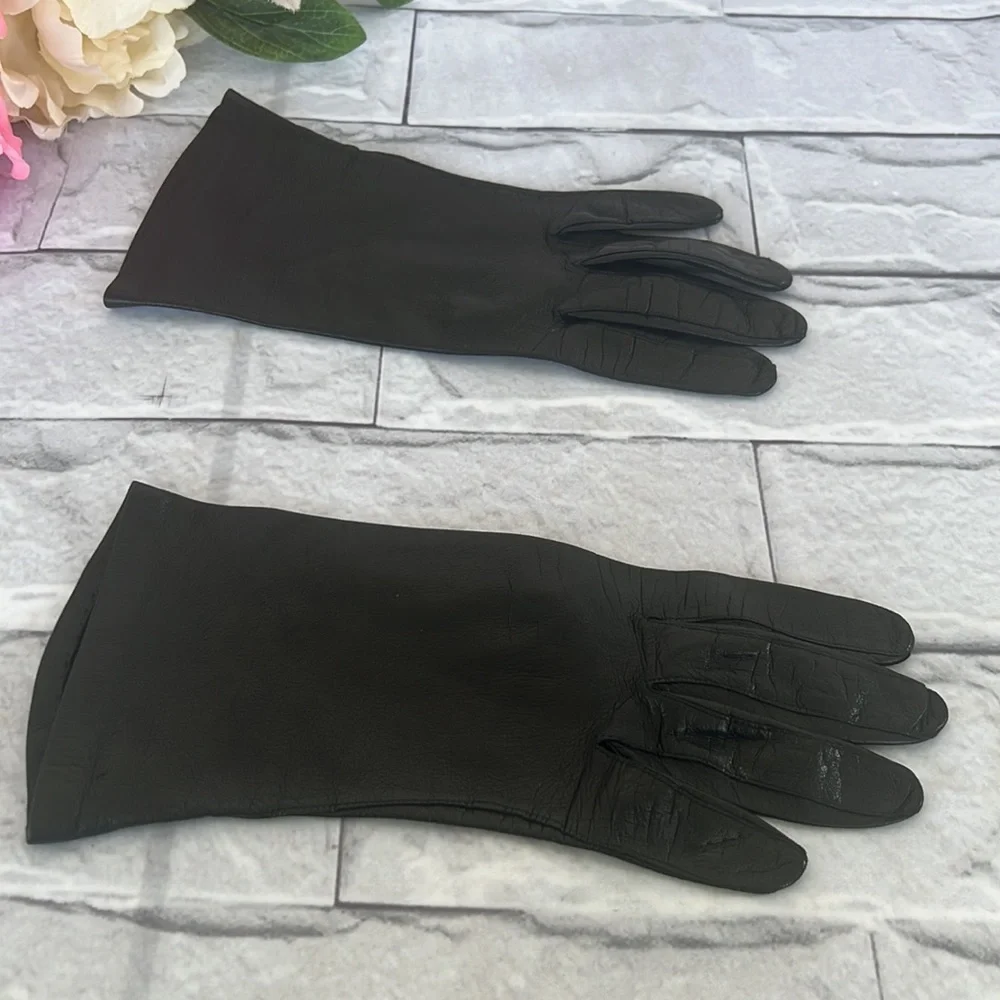 Black leather gloves